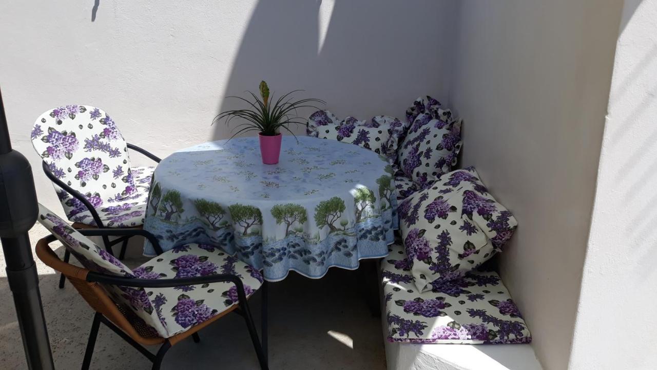 Mini apartment Petra - rooms Purple&Green with kitchen&garden Dubrovnik Buitenkant foto