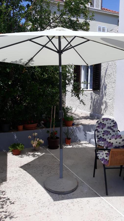 Mini apartment Petra - rooms Purple&Green with kitchen&garden Dubrovnik Buitenkant foto