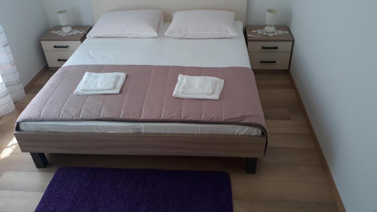 Mini apartment Petra - rooms Purple&Green with kitchen&garden Dubrovnik Buitenkant foto