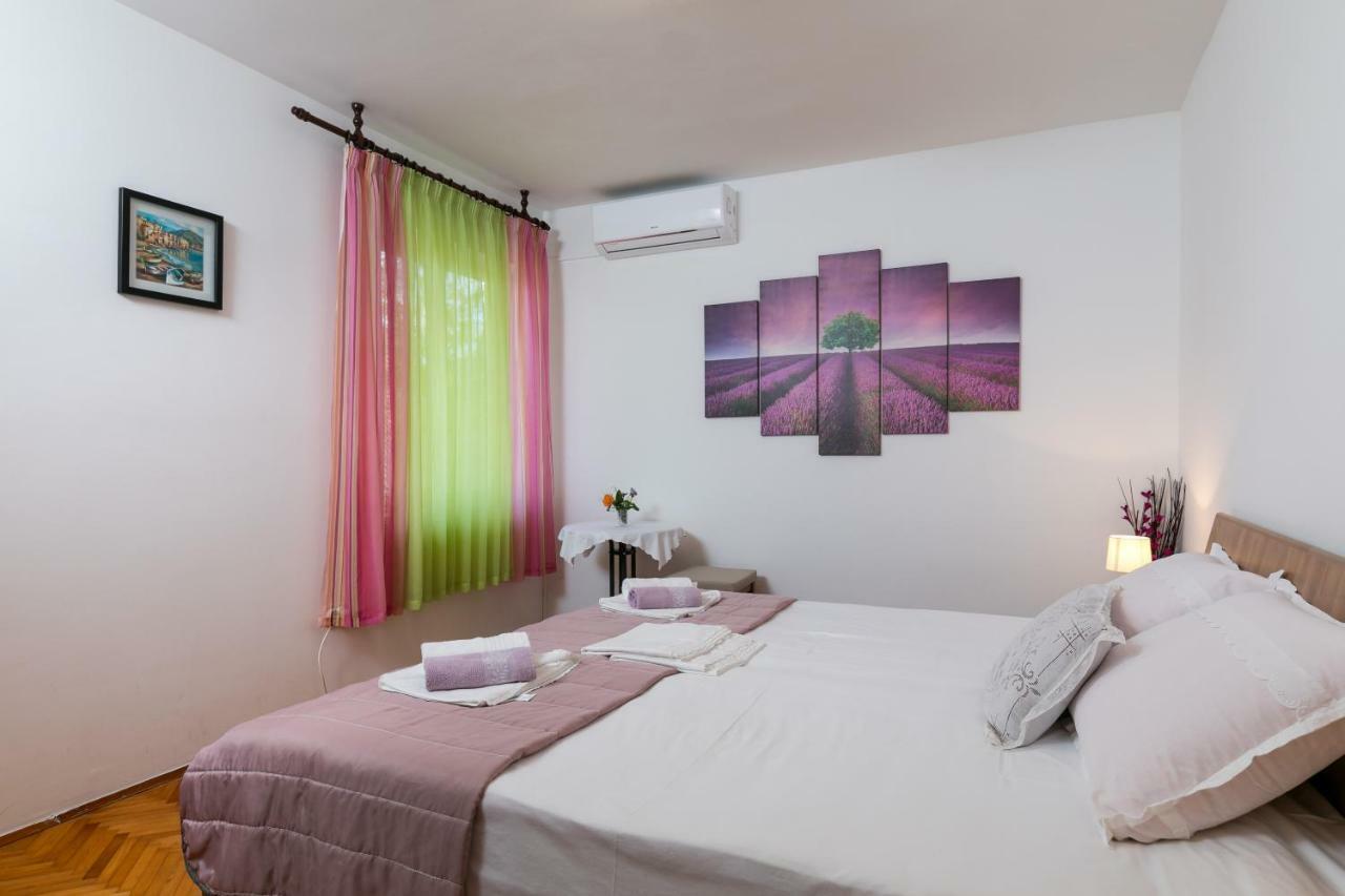 Mini apartment Petra - rooms Purple&Green with kitchen&garden Dubrovnik Buitenkant foto